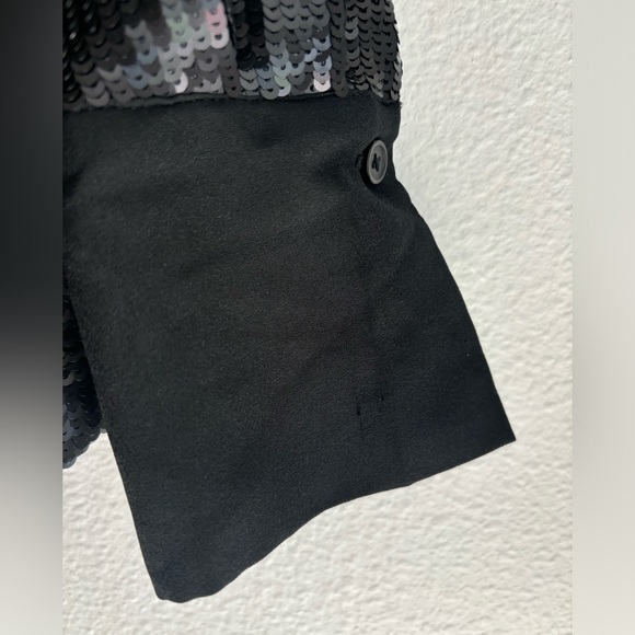 Future Collective Button Front Blazer - Picture 6 of 12